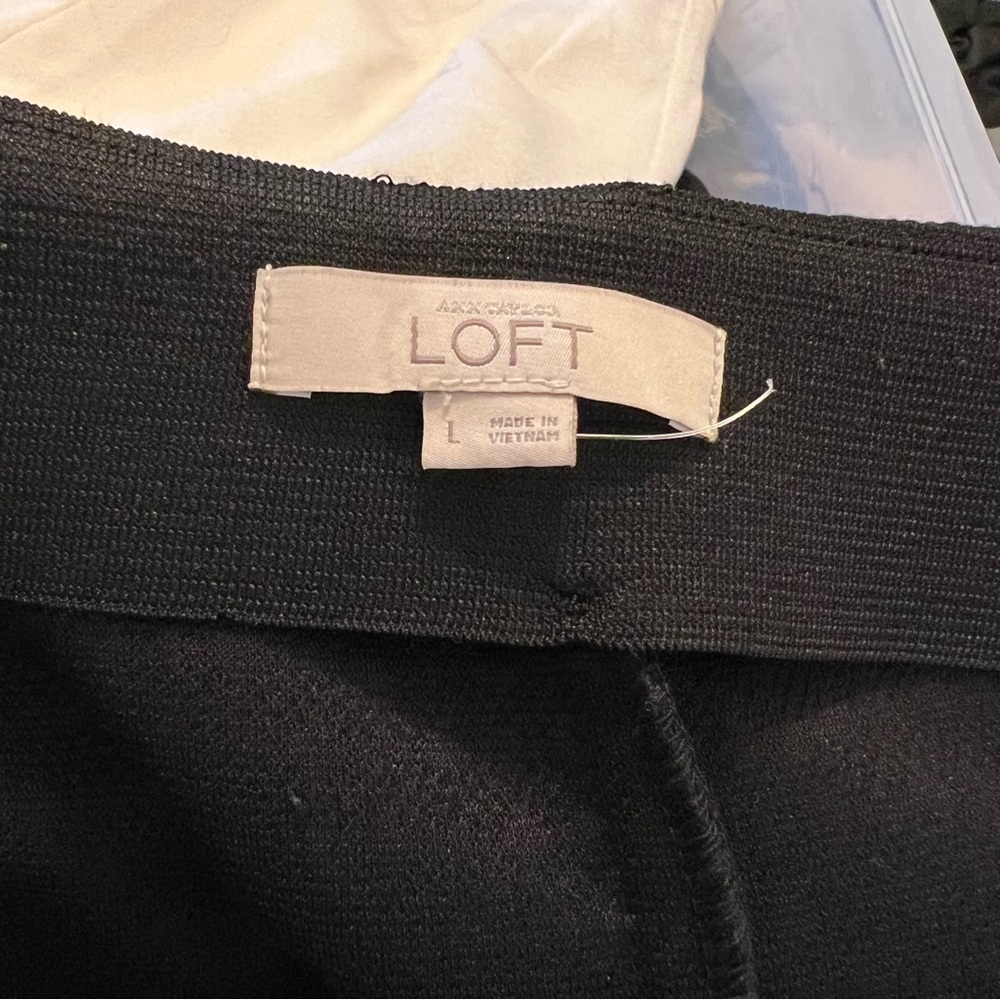Loft Midi Pencil Skirt Textured Black - Picture 9 of 10